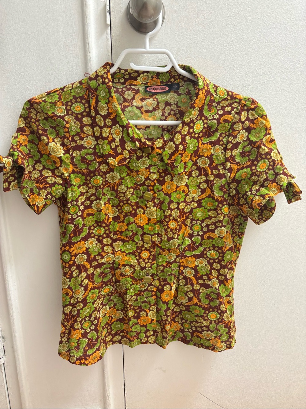 Vintage Floral Button-Up Top - small